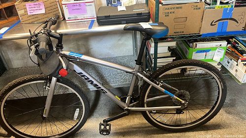 Jamis Trail XR Mountain Bike 26" Carbon & Steel Frame B (1 of 7)