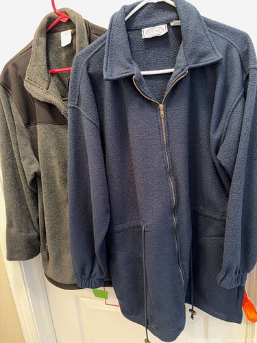 Bugle Boy Women's Navy/Gray Fleece Jacket, Size M (1 of 10)