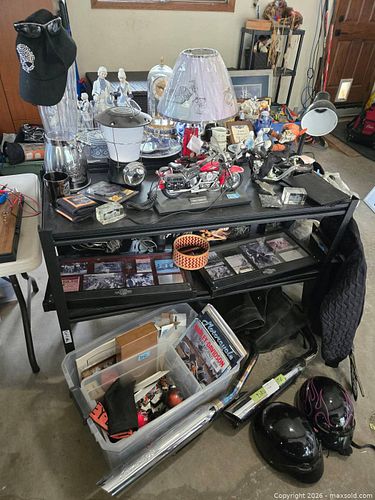 Large Harley‑Davidson/ Motorcycle Memorabilia Collection (1 of 15)