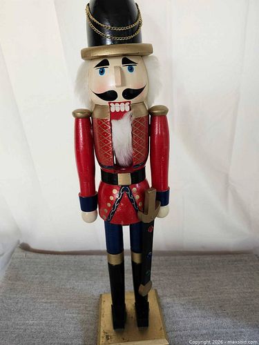Lot #49 (1 of 5)