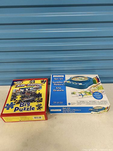 Active Minds "Air Show" 24-Piece Puzzle & Creatology 34pc Spin Art Kit (1 of 9)
