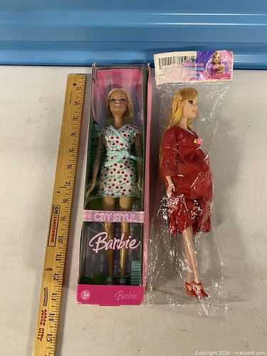 Barbie Pregnant Fashion Doll by Mattel, Approx. 11.5–12 in (1 of 9)