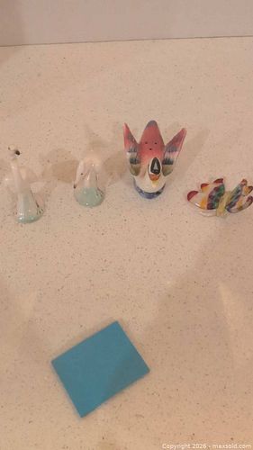 Lot of Small Porcelain & Ceramic Animal Figurines (1 of 15)