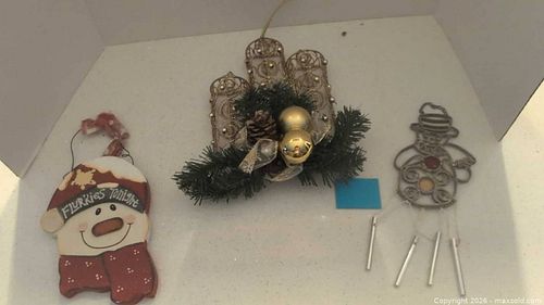 Metal & Glass Snowman Wind Chime Ornament - Christmas Winter (1 of 12)