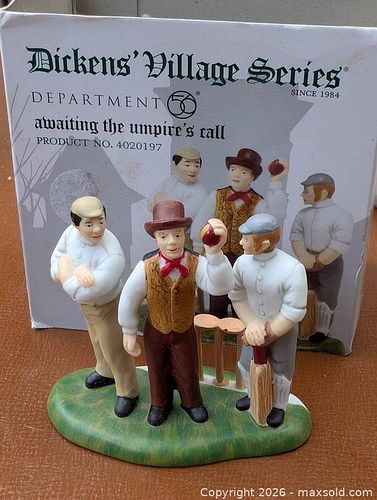 Lot #385 (1 of 12)