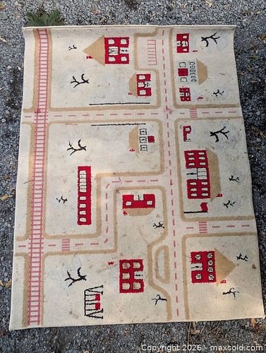 Lot #370 (1 of 18)
