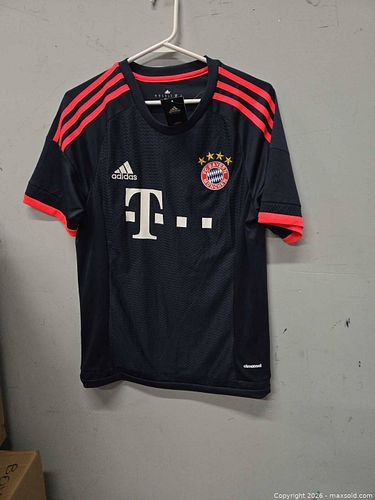 Adidas FC Bayern Munich Soccer Jersey S Navy/Red/White (1 of 5)