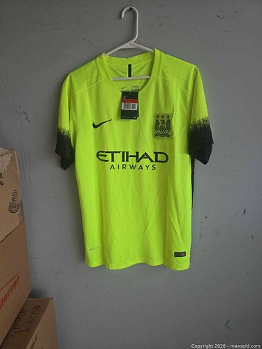 Nike Manchester City Jersey L Neon Yellow Hi-Vis Short Sleeve Set (1 of 9)