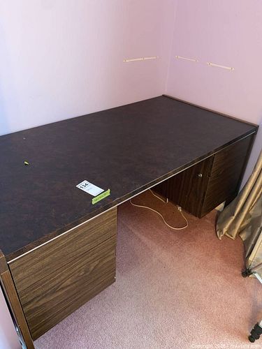 Office Desk D (1 of 11)