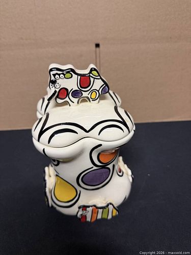 Cookie jar  (1 of 4)