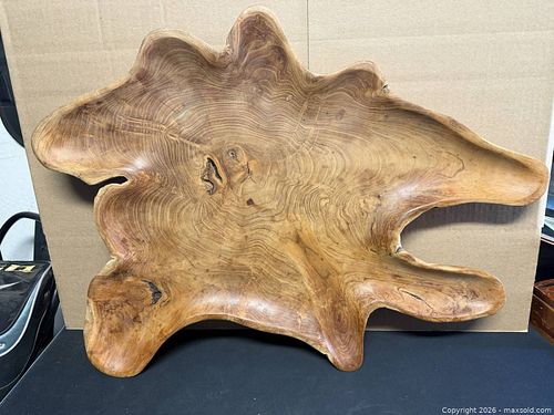 Heavy wooden tray  (1 of 7)