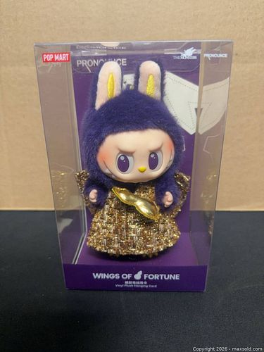 NEW Wing of fortune Labubu  (1 of 4)