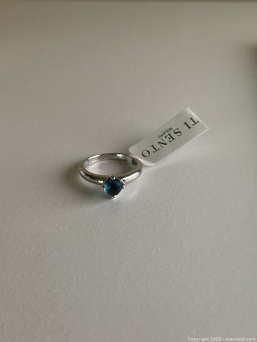 Designer 925 Sterling Silver Blue Topaz Solitaire Ring, Size 7 (1 of 6)