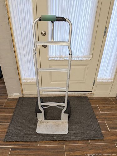 Cosco Aluminum Hand Truck / Dolly with Loop Handle (1 of 3)
