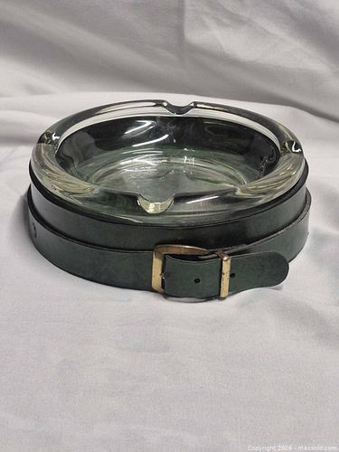 Vintage Mid-Century Glass Ashtray with Leather Carrying Case (1 of 5)