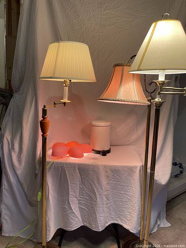 3 floor lamps brass like; Ikea flower light; trash can  (1 of 15)
