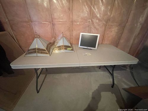 Folding Table, Pair  Light fixtures & 15" Computer Monitor (1 of 15)