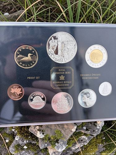 2002 Royal Canadian Mint Queen Elizabeth II Golden Jubilee Special Edition Silver Proof Set (1 of 9)