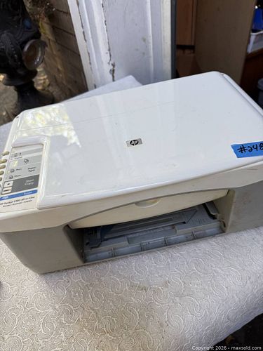 HP PRINTER. (1 of 2)