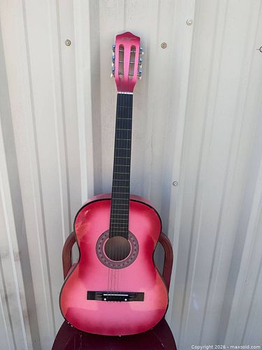 BC Classical Nylon-String Acoustic Guitar, Full Size, Pink (1 of 12)