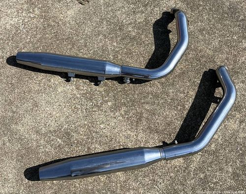 Harley Davidson Exhaust Muffler  (1 of 5)
