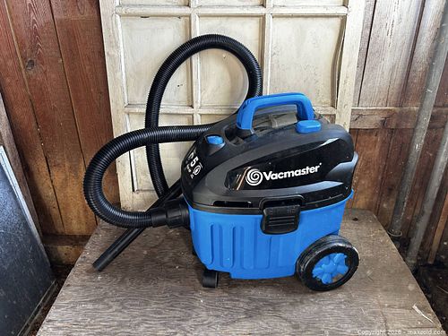 Vacmaster VF409 4 Gallon Corded Shop Vacuum, 5 Peak HP (1 of 3)