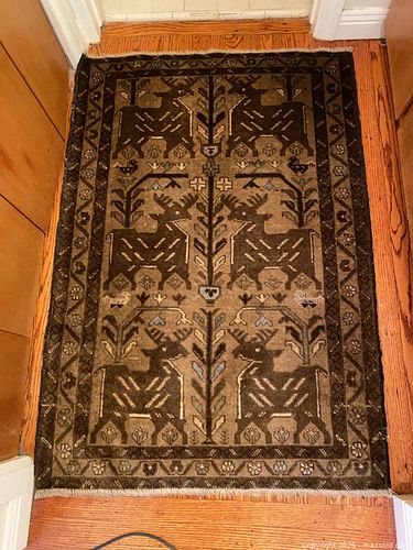 Hand-Knotted Wool Area Rug 2.5 x 4 ft Deer Motif (1 of 3)