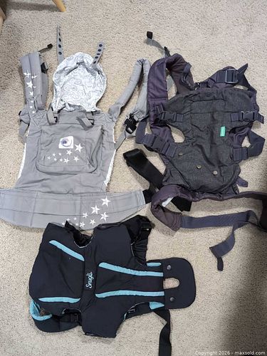 Lot of three baby carriers (1 of 7)