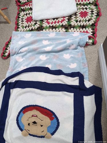 Mixed Baby Blankets Lot (1 of 5)