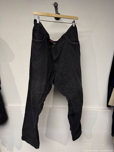Black men jeans size 46 (1 of 3)