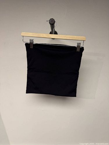 Black Top Aritzia (1 of 3)