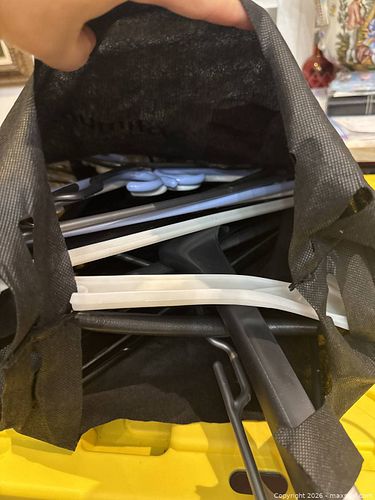 Hangers for clothes  (1 of 3)