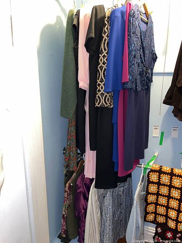Women's Mixed Clothing Lot, Multiple Brands (1 of 23)