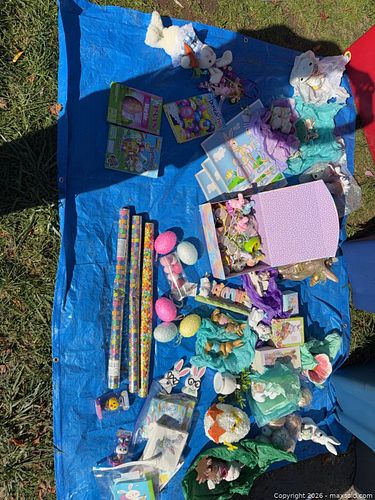 Assorted Easter Decorations & Craft Supplies Lot (1 of 18)