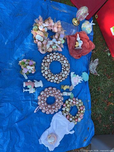 Easter & Spring Mixed Lot — Wreaths, Figurines & Ornaments (8–12) (1 of 14)