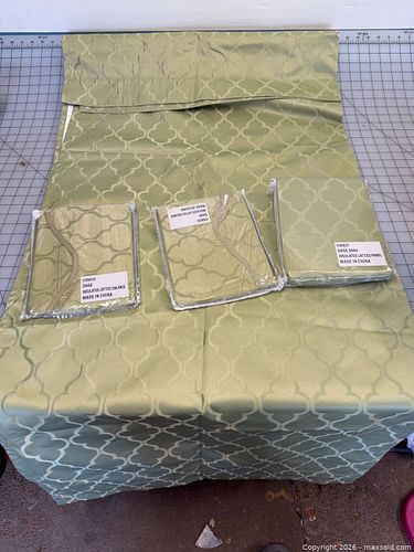 Sage Geometric Lattice Curtain Set with Valances (4 pcs) (1 of 6)