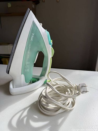 T-Fal Ultraglide Iron (1 of 5)