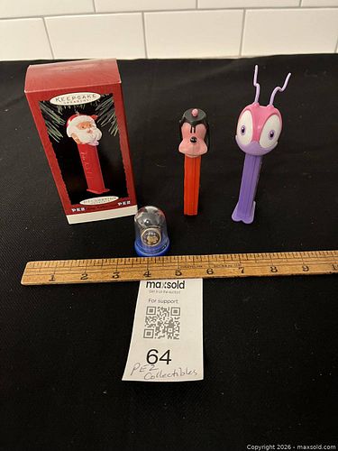 PEZ Candy Collectible Lot (1 of 6)
