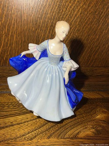 Royal Doulton  (1 of 4)