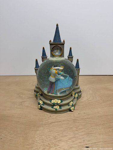 Lot #39 (1 of 5)