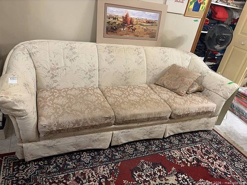 Floral Upholstered Sofa (1 of 11)