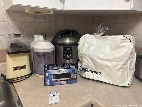 Small Appliances (1 of 23)