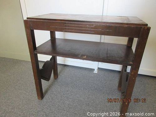 Rectangle brown table (1 of 4)