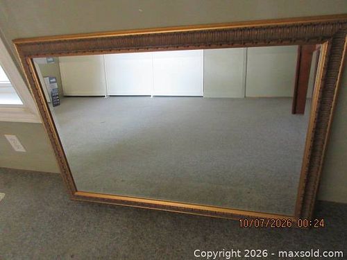 Wall mirrors (1 of 4)