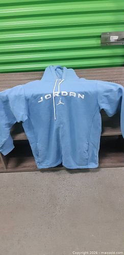 Lot #6 (1 of 4)