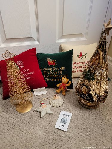 Small Christmas Trees, Christmas cushions and 3 ornaments  (1 of 5)