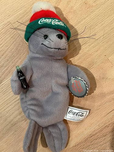 1987-1988 Coca-Cola Plush  (1 of 4)