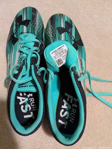 Under Armour Track Spikes US 10 Teal/Black  (1 of 8)