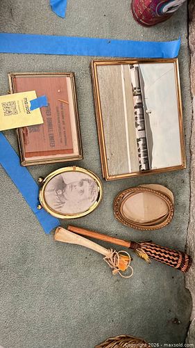 Mixed Antique Picture Frames with Photographs & Decorative Items (1 of 7)