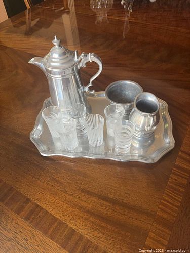 Vintage Silver-Plated 10-Piece Tea/Coffee Set with Tray (1 of 5)